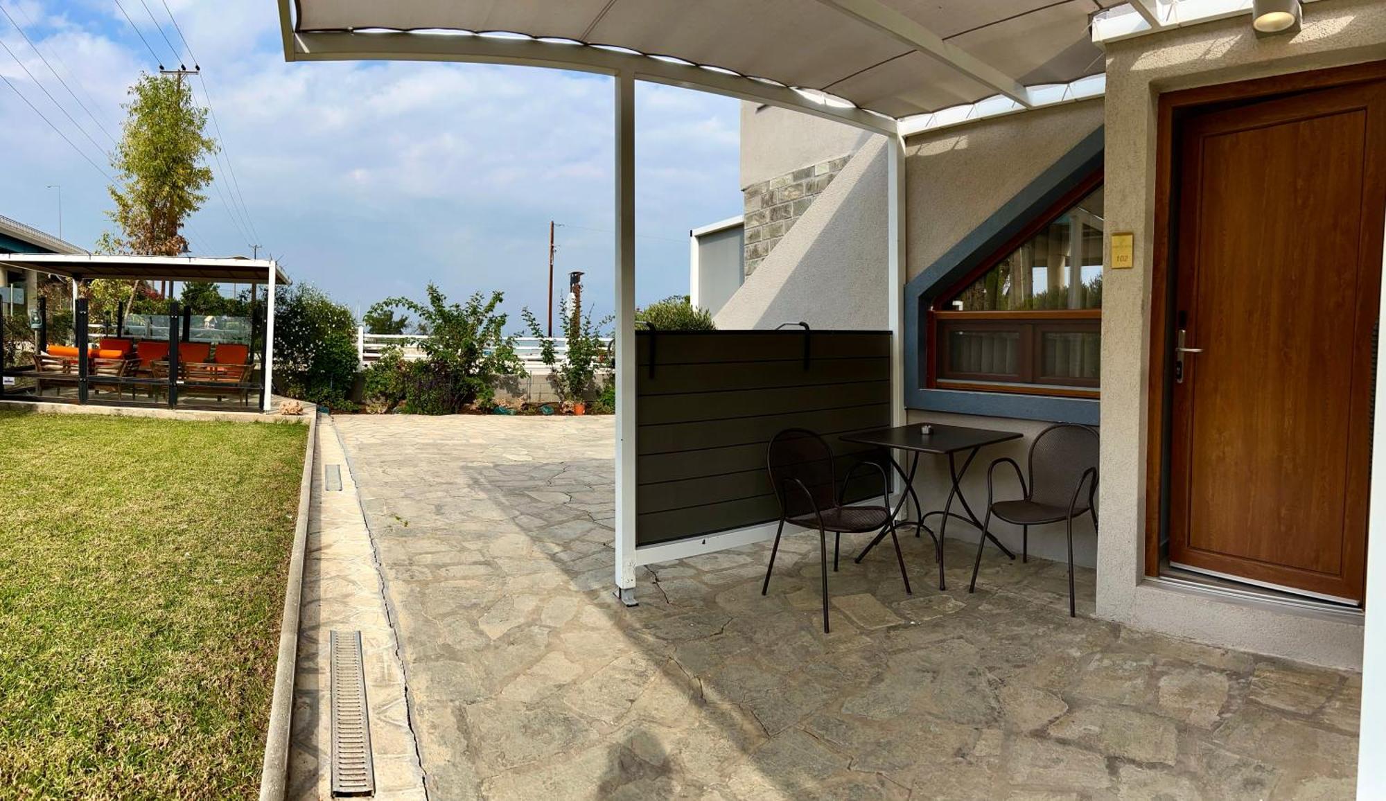 Porto Portes Suites Неа Потидея Екстериор снимка