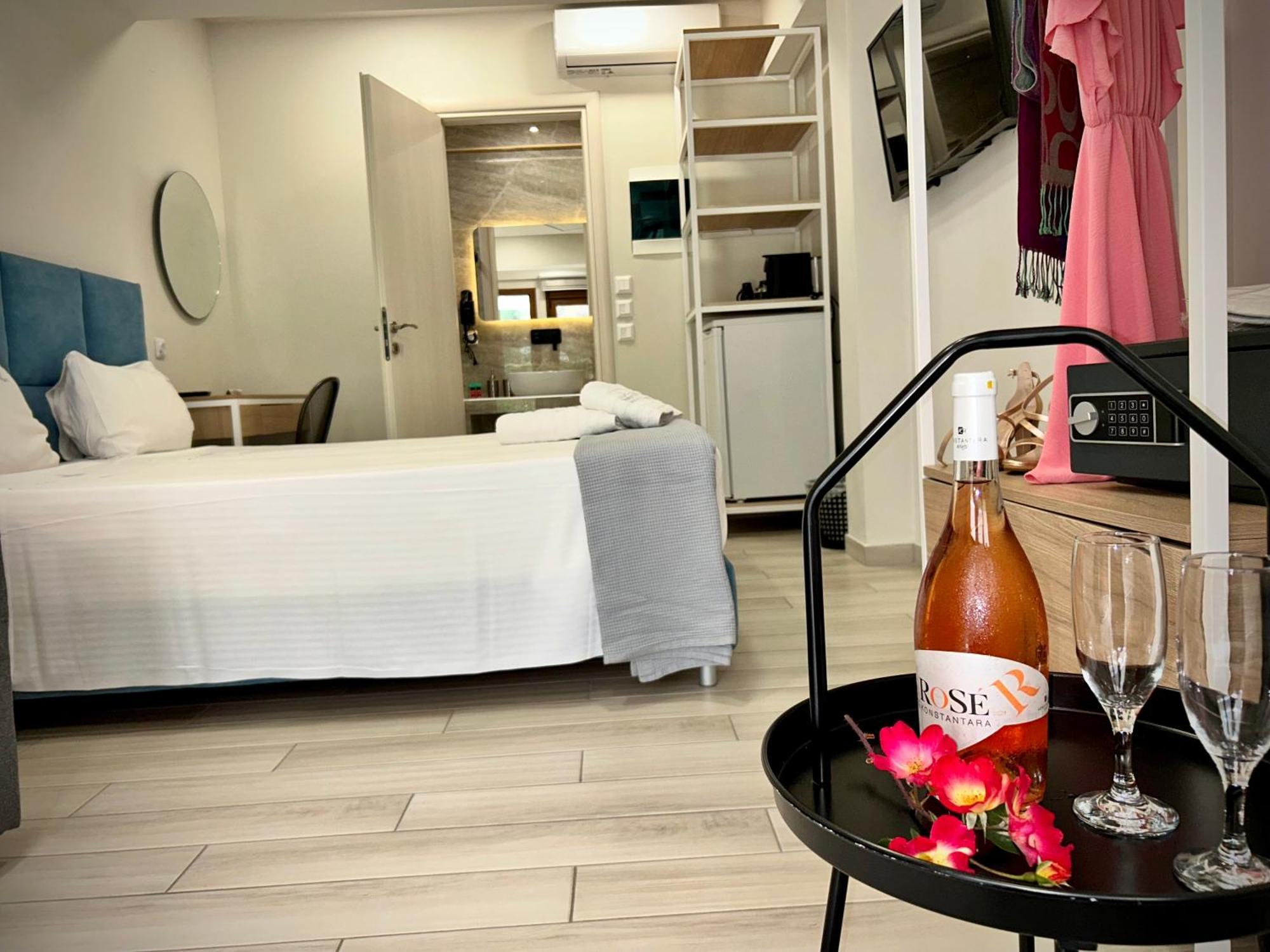 Porto Portes Suites Неа Потидея Екстериор снимка