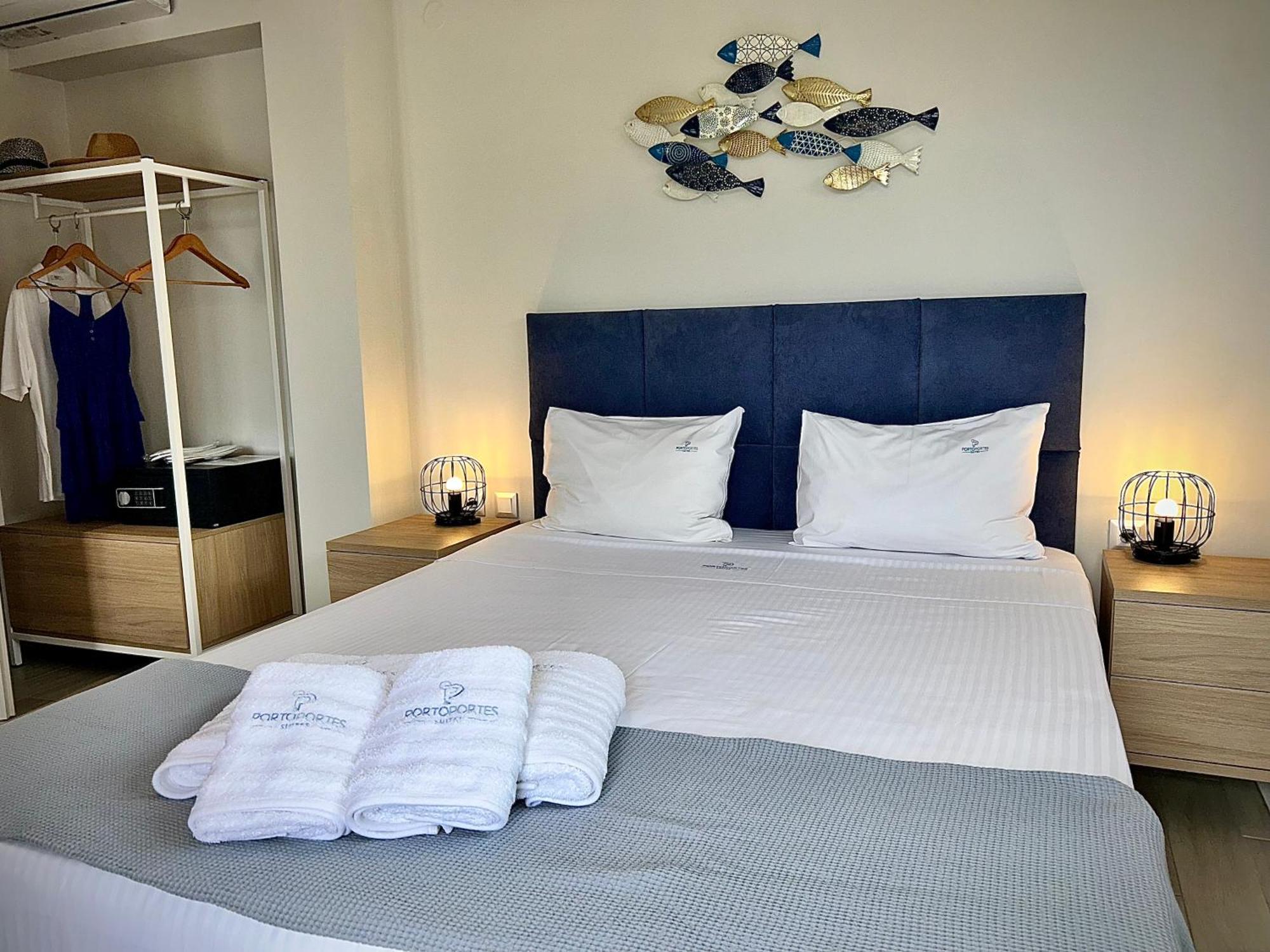 Porto Portes Suites Неа Потидея Екстериор снимка
