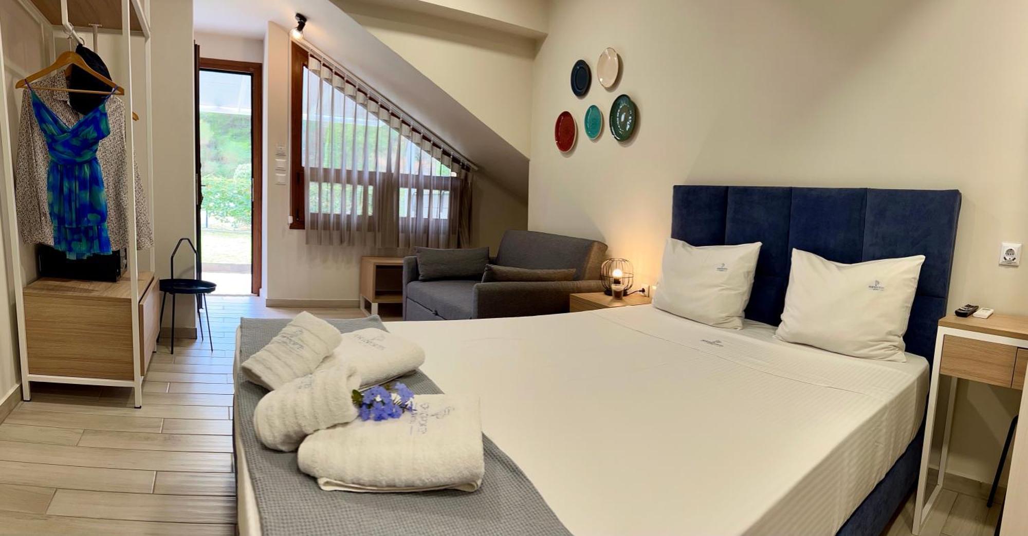 Porto Portes Suites Неа Потидея Екстериор снимка