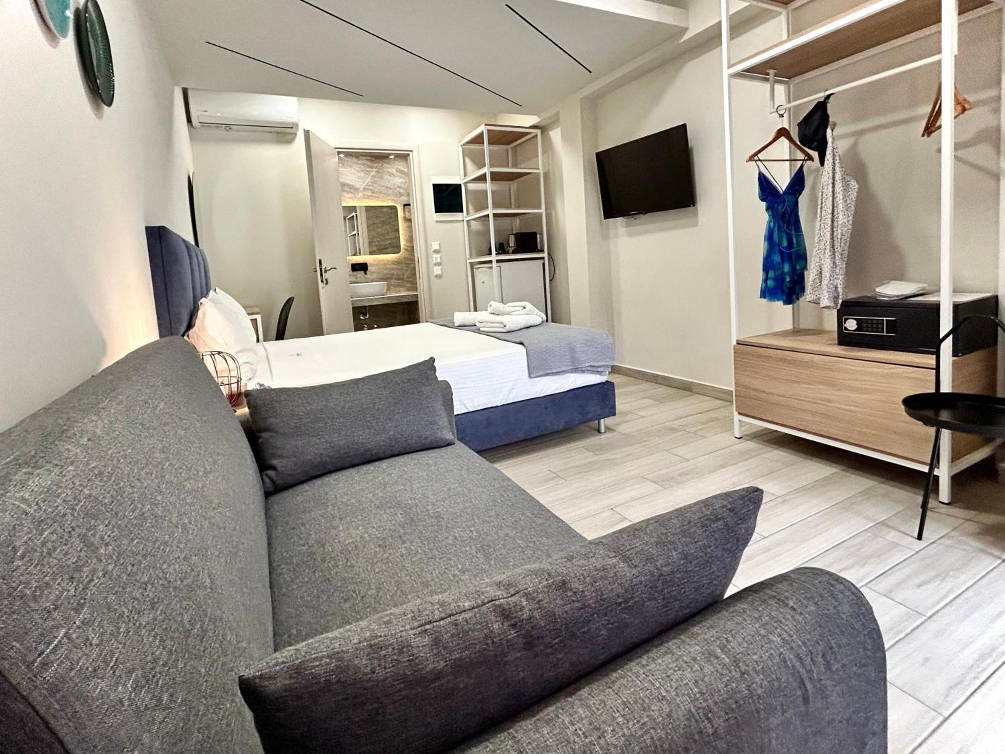Porto Portes Suites Неа Потидея Екстериор снимка