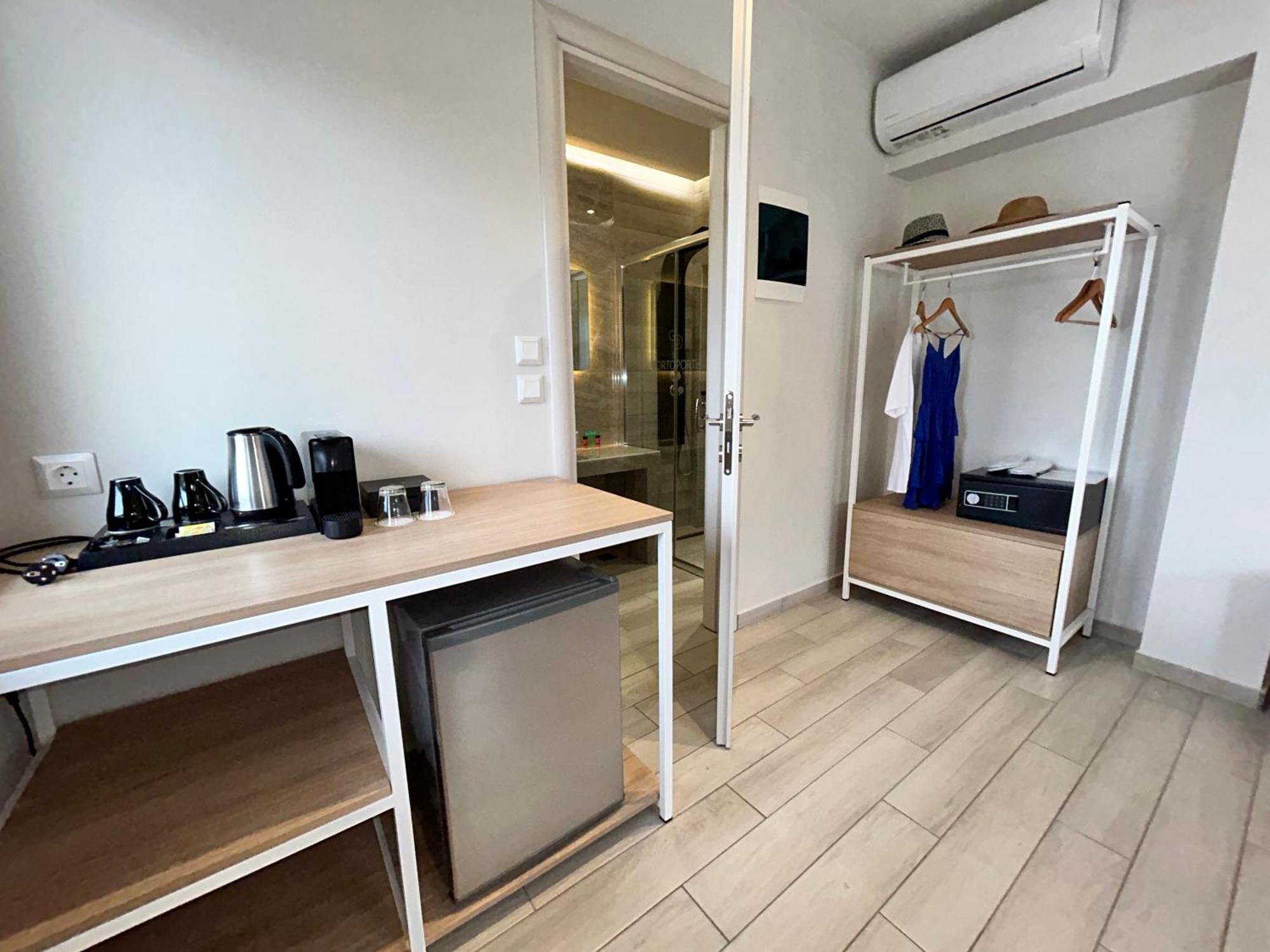 Porto Portes Suites Неа Потидея Екстериор снимка